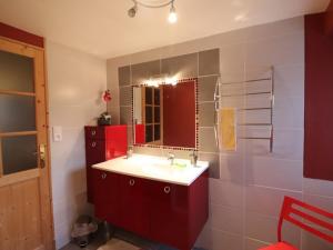 Maisons de vacances Gite Arnac, 4 pieces, 6 personnes - FR-1-742-208 : photos des chambres