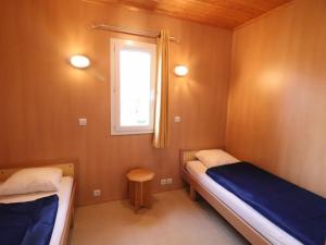 Maisons de vacances Gite Salers, 3 pieces, 4 personnes - FR-1-742-453 : photos des chambres