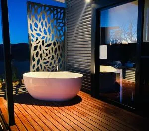 Celestine - 1 Bed Cabin with Outdoor Bath - Kundalini Lodge - Pyramul