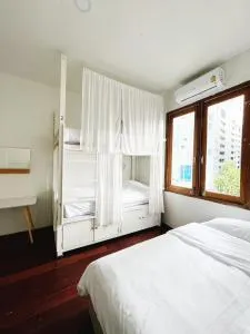 Rotinis Hostel - Pom Prap