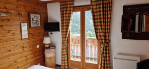 Hotels Les Glieres - Champagny-en-Vanoise : photos des chambres