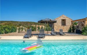 Maisons de vacances Amazing Home In Pardailhan With Wifi, Private Swimming Pool And Outdoor Swimming Pool : photos des chambres