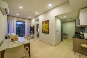 3A - Life Quesada Zona Shopping Mariscal