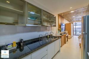 1F Flats del Sol - A pasos del Shopping del Sol