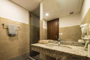 3B - Chateau Tower A 30m del Shopping