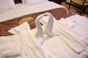 فندق الفجر البديع واحد للخدمات الفندقيه