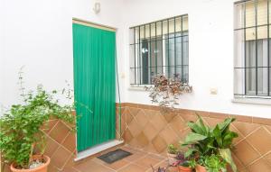 1 Bedroom Nice Apartment In Chipiona