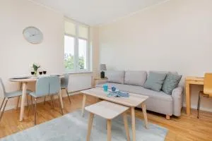 Remote Work Friendly Apartment with 1 Bedroom in Gdańsk-Wrzeszcz by Noclegi Renters - Wrzeszcz
