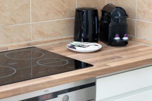 Warm & Bright City Vibe Apartment with 1 Bedroom in Gdańsk-Wrzeszcz by Noclegi Renters