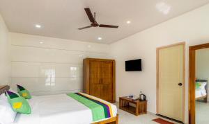 Treebo The Rove with Swimming Pool