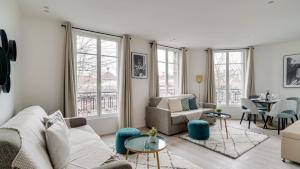 161-Suite Raphael Beautiful 1 BDR APT New Paris