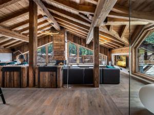 Chalets Chalet Val-d'Isere, 6 pieces, 14 personnes - FR-1-567-72 : Chalet (Capacité de 14 Adultes)