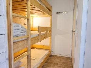Studio neuf pour 4 pers. au centre de Flaine avec balcon - FR-1-425-170