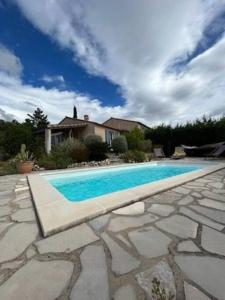 Villas Villa bleue - piscine * climatisation * Wifi * vue dominante : photos des chambres