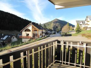 Studio cabine avec balcon, proche centre de Villard-de-Lans - FR-1-515-98