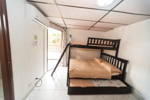 Beautiful apartment next to Ingenio Park. A.C