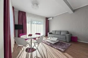 Tomis Garden Apartments Mamaia - 马马亚