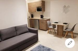 Appartements STUDIOS NEUFS ET AGREABLES : photos des chambres