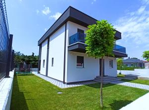 Villa Nikolina - Luxury villa with 5 bedrooms and swimming pool 