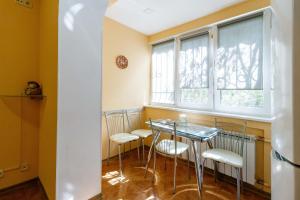 Kvartirkoff na Archipenko 4