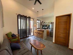 1Bedroom Apt wPool Walk to beach - 4hvězdičkové hotely ve městě Tamarindo