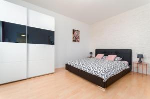 Millenium Apartment Self check-in Faktura