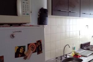 AMBIENTE LUMINOSO Y CÓMODO EN ZONA ALDREY-GÜEMES