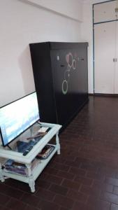 AMBIENTE LUMINOSO Y CÓMODO EN ZONA ALDREY-GÜEMES