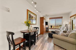 Desert Canyon Golf Resort