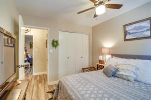 Wraparound Deck Breezy Pinez Cabin in Pine!