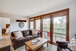 Seventh Mountain Condo in Bend with Scenic Views!