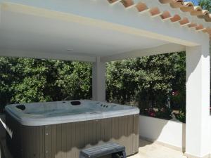 Maisons de vacances Lavish holiday home in Vidauban with bubble bath : photos des chambres