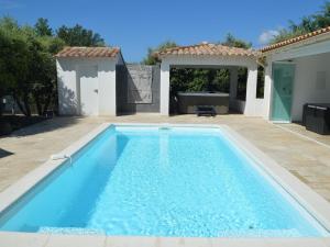 Maisons de vacances Lavish holiday home in Vidauban with bubble bath : photos des chambres