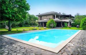 obrázek - Awesome Home In Montefiascone With Private Swimming Pool, Can Be Inside Or Outside