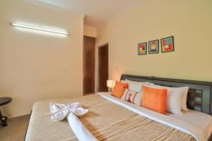 Luxury 4BHK Villa with Private Pool Near Candolim