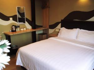 HOTEL SRIMPIAN ROMPIN