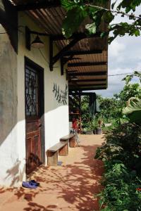 Ivy Coffee Farm - Garden House