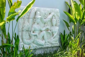 Big & Stylish 5 Bed 4 Bath Private Garden Pool Villa at Thongson Bay Beach