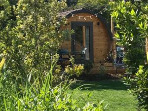 Chalets Gite Tonneau Insolite : photos des chambres