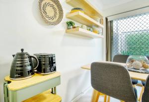 Buzzing Surfers Vibrant Indoor-outdoor Lifestyle