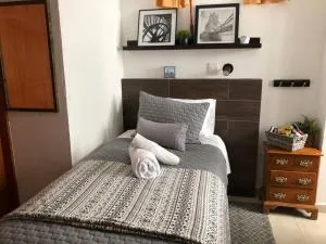 Apartaestudio #5 Luz natural, pequeño y acogedor - Mendiola