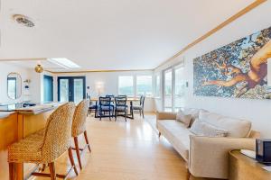 Sound Views in Port Townsend