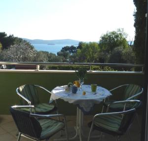 Apartment with Balcony room in Vila Smirna