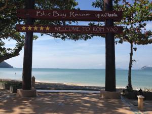 Blue Bay Resort - Access to Pool and Beach-Phuket & Krabi