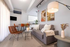 Phaedrus Living: Luxury Penthouse Potamianou