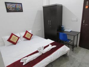 Ashish Guest House, Goverdhan Vilas