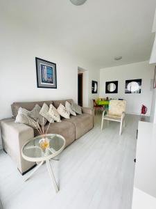 Apto COND PRIVATIVO piscina, academia e garagem