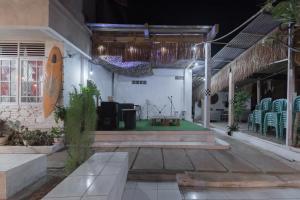 RedDoorz near Terminal Pasir Hayam Cianjur