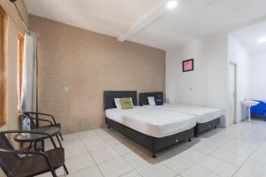 Urbanview Hotel DPineapple Villa Ciater by RedDoorz