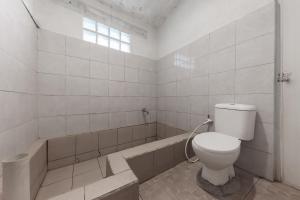 Urbanview Hotel DPineapple Villa Ciater by RedDoorz